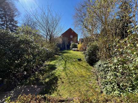 Grüne Oase direkt hinterm Haus - Reihenmittelhaus in 26386 Wilhelmshaven mit 116m² kaufen