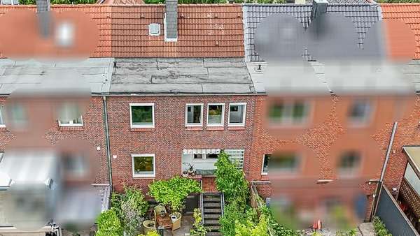 Kleine Ruheoase hinter dem Haus Kleine Ruheoase hinter dem Haus - Reihenmittelhaus in 26382 Wilhelmshaven mit 146m² kaufen
