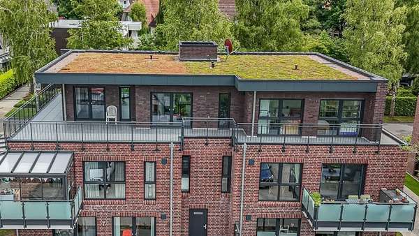 Die umlaufende Dachterrasse bietet einen tollen Panoramablick Die umlaufende Dachterrasse bietet einen tollen Panoramablick - Penthouse-Wohnung in 26384 Wilhelmshaven mit 127m² kaufen