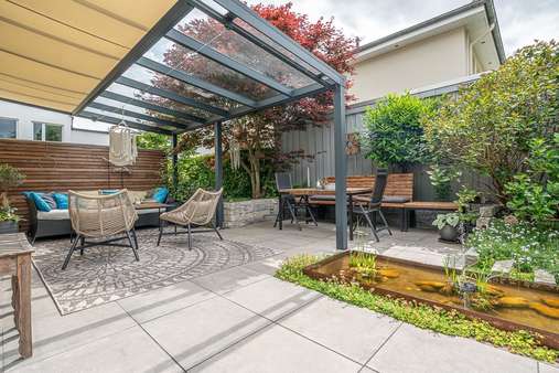 Gemütliches Outdoor-Wohnzimmer Gemütliches Outdoor-Wohnzimmer - Villa in 26389 Wilhelmshaven mit 154m² kaufen