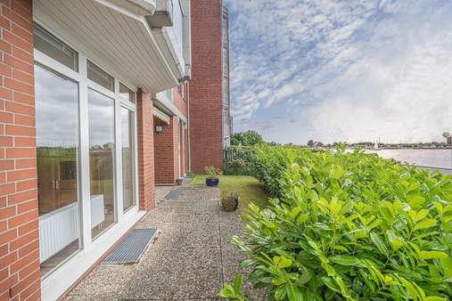 Geschütze Sitzecke... Geschütze Sitzecke... - Erdgeschosswohnung in 26382 Wilhelmshaven mit 84m² kaufen