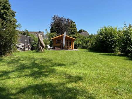 Viel Platz zum Spielen Viel Platz zum Spielen - Reihenmittelhaus in 26388 Wilhelmshaven mit 135m² kaufen