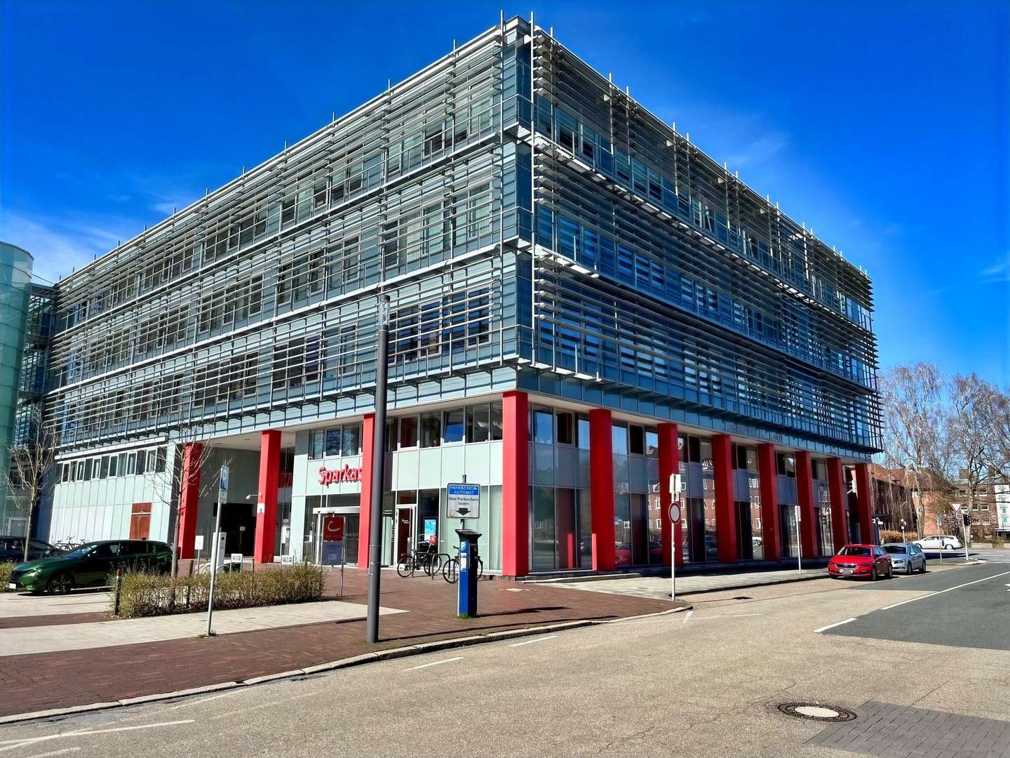 Zentrales Verwaltungsgebäude in der Stadtmitte - Büro in 26382 Wilhelmshaven mit 714m² günstig mieten