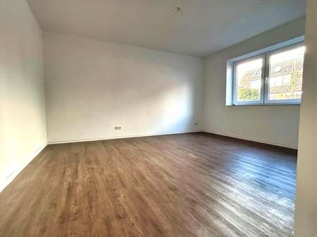 Helle und weite Räume prägen die Wohnungen Helle und weite Räume prägen die Wohnungen - Mehrfamilienhaus in 26441 Jever mit 515m² als Kapitalanlage kaufen