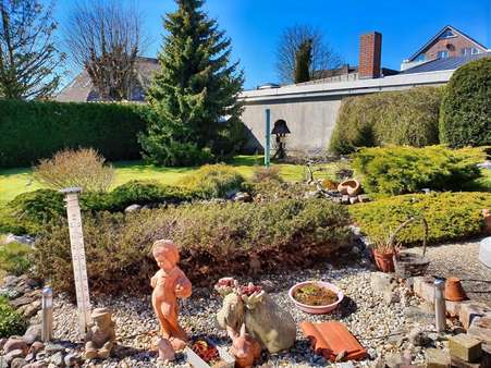 Blick in den Garten Blick in den Garten - Einfamilienhaus in 26639 Wiesmoor mit 111m² kaufen