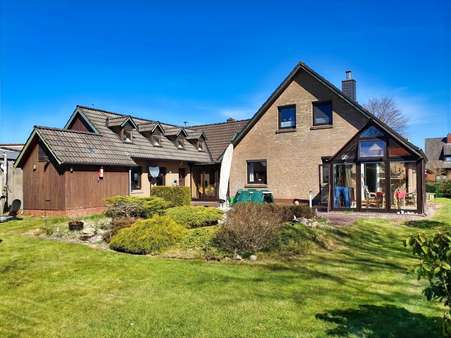 Rückansicht Rückansicht - Einfamilienhaus in 26639 Wiesmoor mit 111m² kaufen