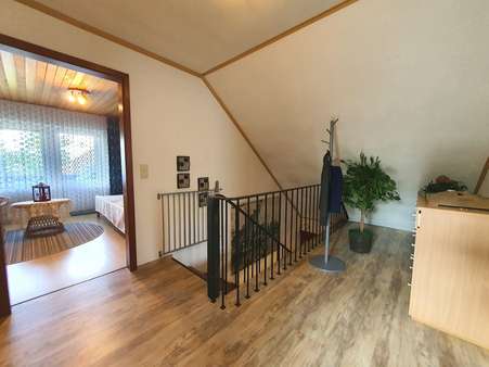 Haus 1 Flur DG - Zweifamilienhaus in 26639 Wiesmoor mit 217m² kaufen