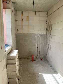 Badezimmer im Erdgeschoss - Zweifamilienhaus in 26736 Krummhörn mit 215m² kaufen