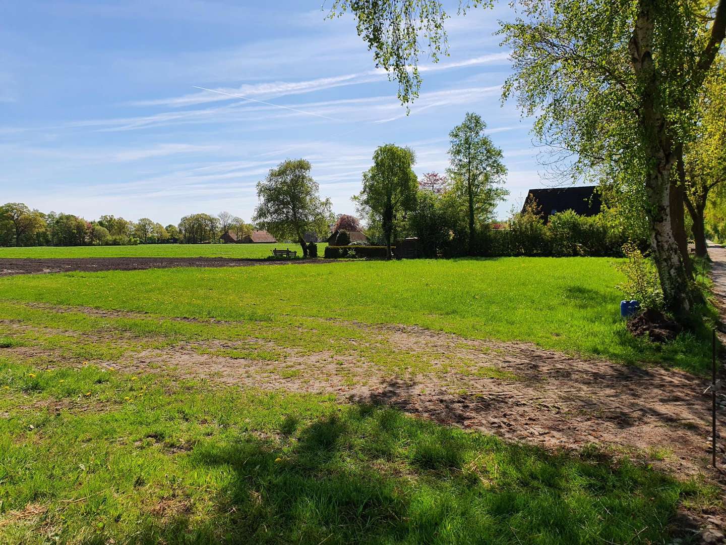 Baugrundstück Baugrundstück - Grundstück in 26629 Großefehn mit 2137m² kaufen