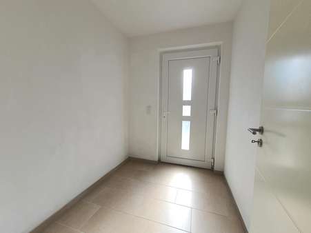 Diele Eingangsbereich Diele Eingangsbereich - Erdgeschosswohnung in 26639 Wiesmoor mit 58m² kaufen