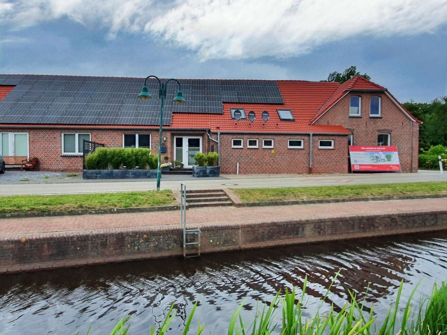 Wohnen am Wasser Wohnen am Wasser - Erdgeschosswohnung in 26632 Ihlow mit 62m² kaufen