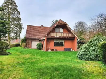 Ruhige Innenstadtlage mit viel Platz!  
Einfamilienhaus in  Aurich