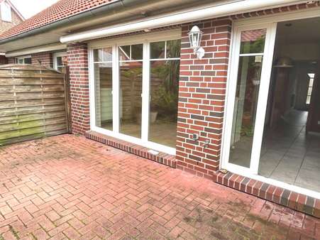 Terrasse Terrasse - Reihenmittelhaus in 26603 Aurich mit 95m² kaufen
