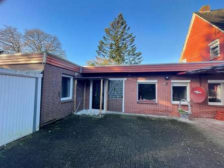 Ansicht - Zweifamilienhaus in 26603 Aurich mit 180m² günstig kaufen