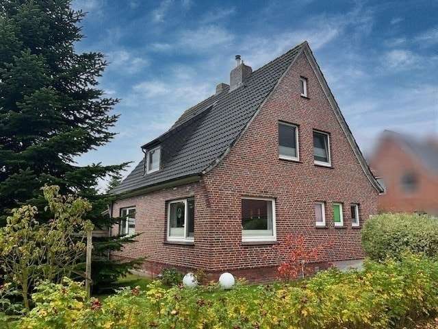 Ansicht Straßengiebel - Einfamilienhaus in 26506 Norden mit 114m² kaufen