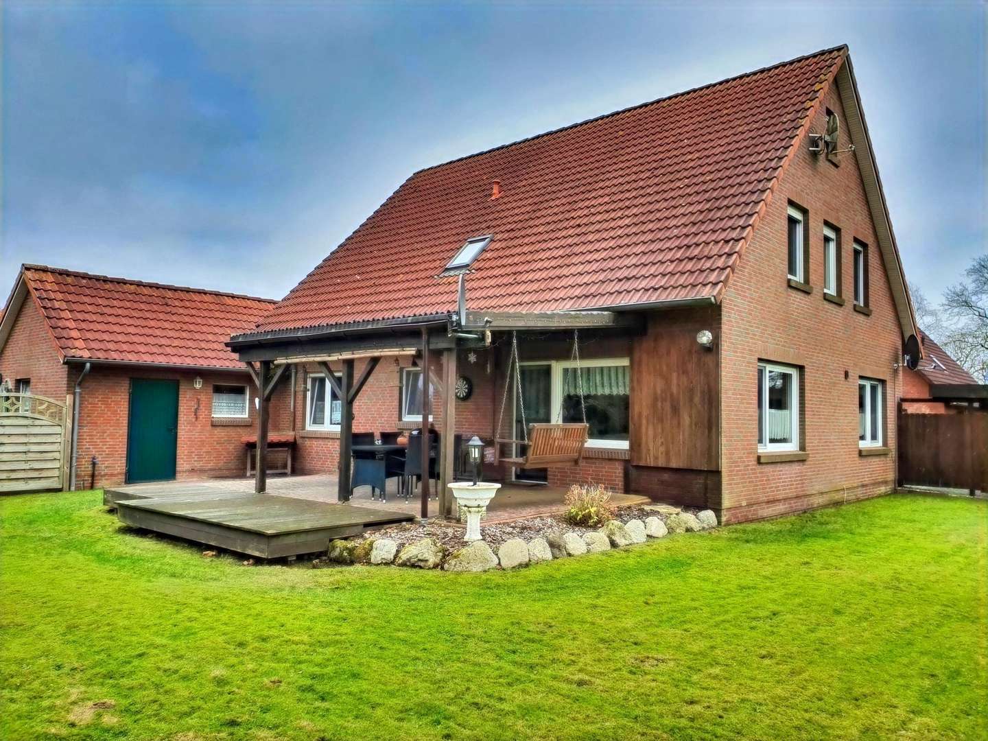 Gartenansicht - Einfamilienhaus in 26607 Aurich mit 153m² kaufen