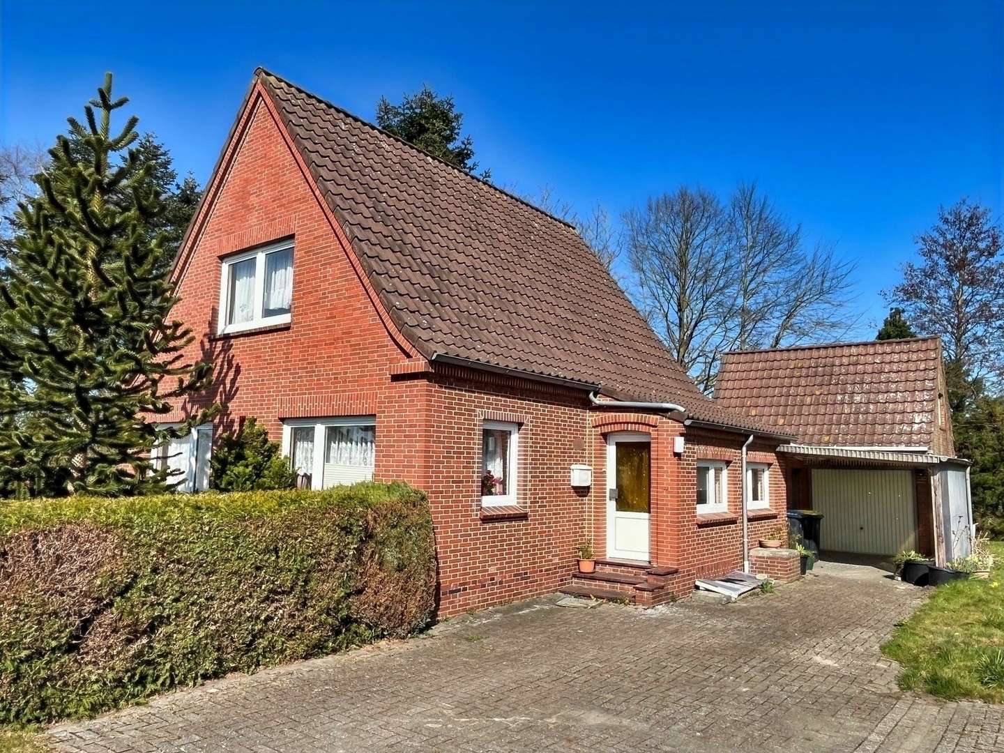Außenansicht - Einfamilienhaus in 26529 Upgant-Schott mit 92m² kaufen