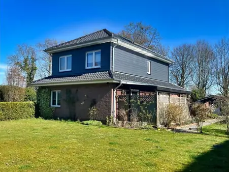 Energetisch saniertes Einfamilienhaus in Aurich-Sandhorst! 