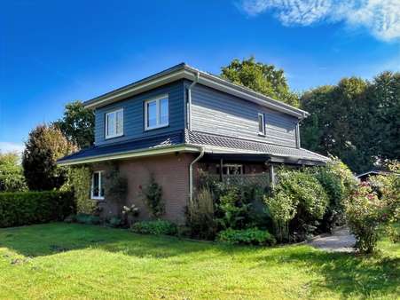 Außenansicht Außenansicht - Einfamilienhaus in 26607 Aurich mit 152m² kaufen