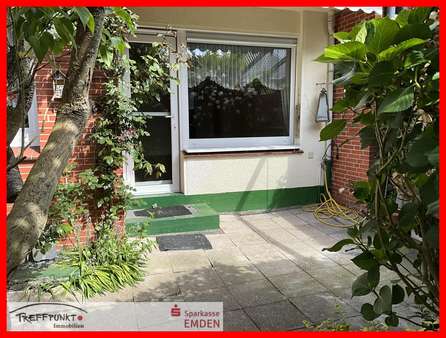 Nicht einsehbare Sonnenterrasse am Wohn- Esszimmer - Reihenmittelhaus in 26721 Emden mit 104m² kaufen