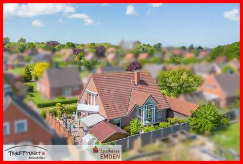 Rückansicht - Zweifamilienhaus in 26723 Emden mit 170m² kaufen
