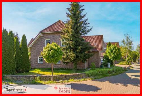 Seitenansicht Seitenansicht - Einfamilienhaus in 26725 Emden mit 205m² kaufen