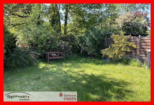 Blick in den überwiegend nicht einsehbaren Garten - Reihenendhaus in 26721 Emden mit 82m² kaufen