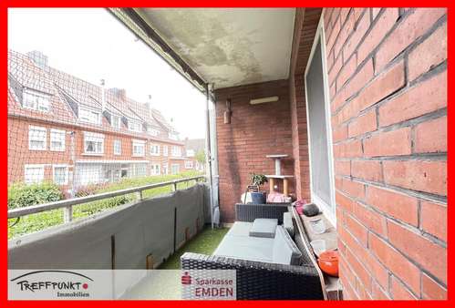 Balkon - Erdgeschosswohnung in 26721 Emden mit 61m² als Kapitalanlage kaufen