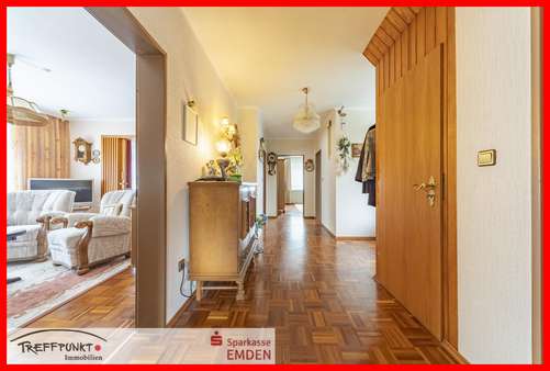 Flur - Einfamilienhaus in 26723 Emden mit 150m² kaufen