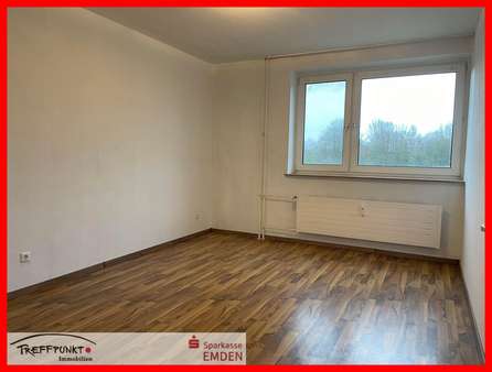 Schlafzimmer I - Erdgeschosswohnung in 26721 Emden mit 89m² kaufen