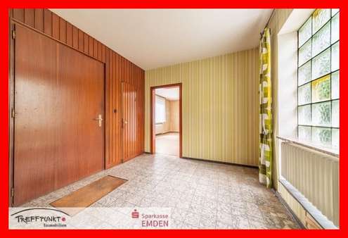 Eingangsdiele Eingangsdiele - Einfamilienhaus in 26725 Emden mit 170m² kaufen
