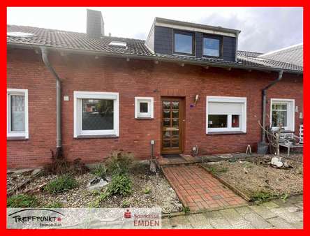Frontansicht - Reihenmittelhaus in 26723 Emden mit 100m² kaufen