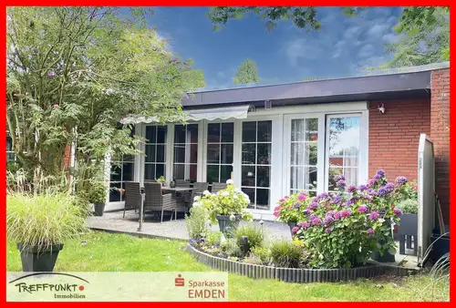Modernisierter Flachdachbungalow