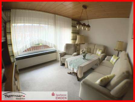 Wohnzimmer mit angrenzenden Balkon Wohnzimmer mit angrenzenden Balkon - Reihenmittelhaus in 26725 Emden mit 80m² kaufen