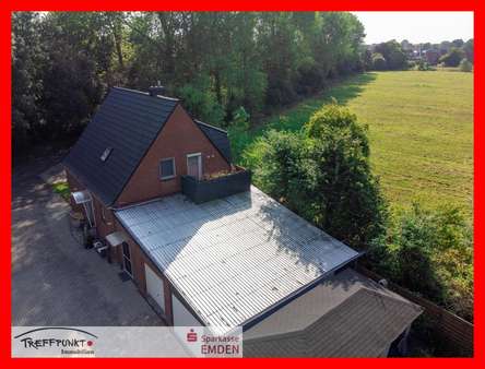 Vogelperspektive - Einfamilienhaus in 26723 Emden mit 100m² kaufen