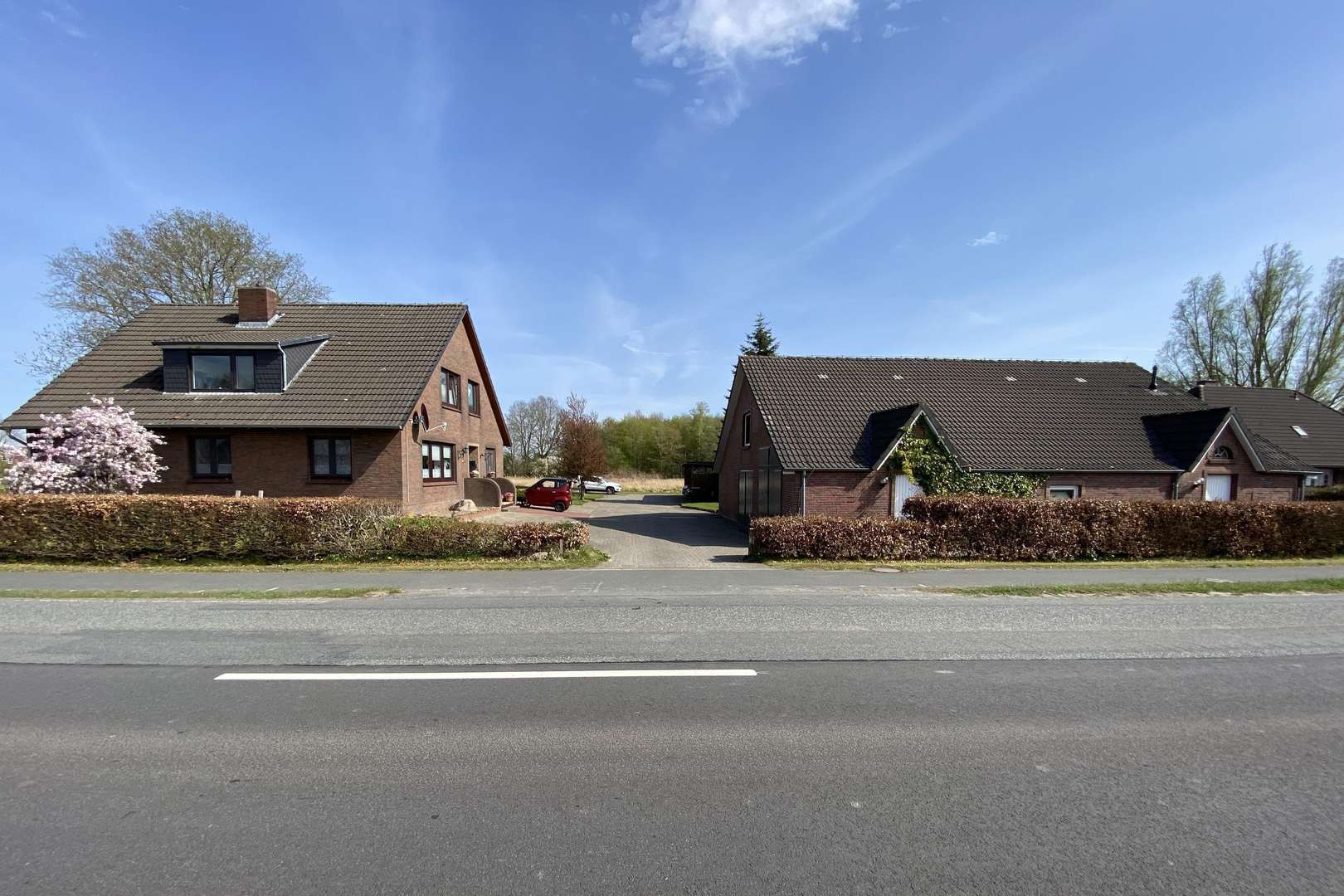 Gesamtobjekt Gesamtobjekt - Mehrfamilienhaus in 26409 Wittmund mit 330m² kaufen