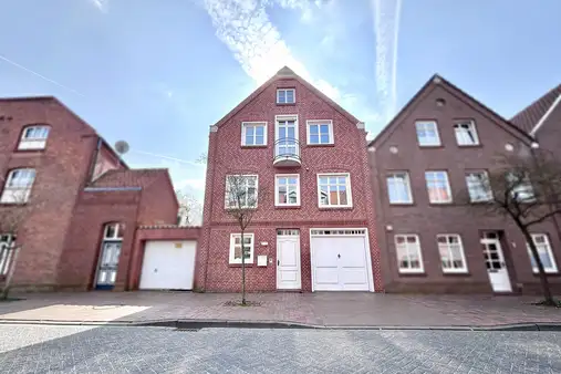 Exklusives Wohnen auf drei Ebenen inmitten der Altstadt