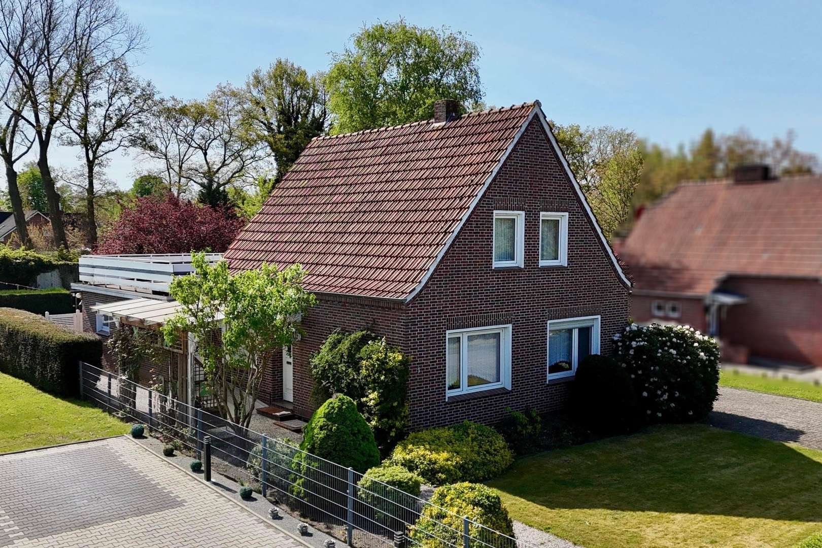 Straßenfront - Einfamilienhaus in 26810 Westoverledingen mit 90m² kaufen