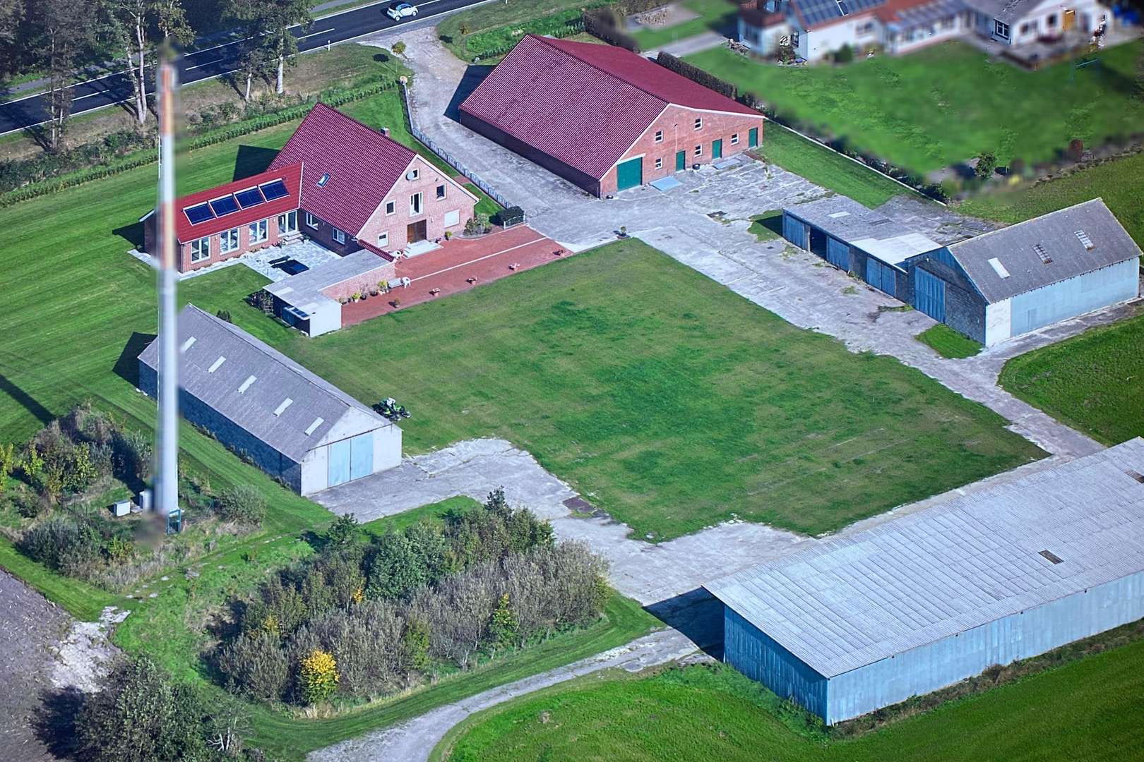 Luftaufnahme - Resthof in 26409 Wittmund mit 275m² kaufen