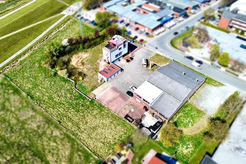 Vogelperspektive - Freifläche in 26789 Leer mit 1000m² kaufen