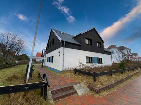 Zugang Willrath-Dreesen Strasse - Erdgeschosswohnung in 26465 Langeoog mit 51m² kaufen