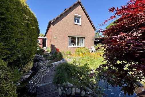 Frontansicht - Einfamilienhaus in 26831 Bunde mit 150m² kaufen