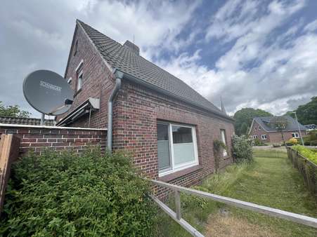Außenansicht - Einfamilienhaus in 26629 Großefehn mit 120m² kaufen