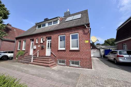 Frontansicht Frontansicht - Doppelhaushälfte in 26789 Leer mit 75m² kaufen