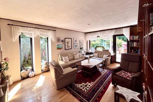 Wohnzimmer - Einfamilienhaus in 26810 Westoverledingen mit 180m² kaufen