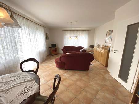Wohnzimmer Wohnzimmer - Doppelhaushälfte in 26409 Wittmund mit 93m² kaufen