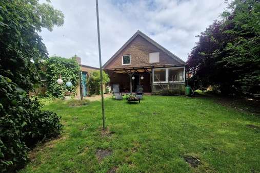 Rückansicht Rückansicht - Reihenendhaus in 26826 Weener mit 100m² kaufen