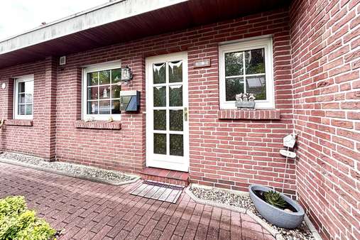 Eingang Eingang - Reihenmittelhaus in 26810 Westoverledingen mit 62m² kaufen