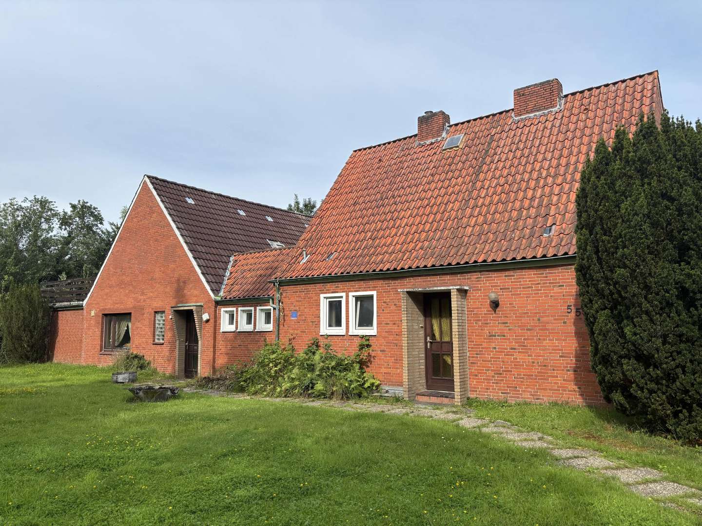Zweifamilienhaus in 26452 Sande mit 190m² kaufen