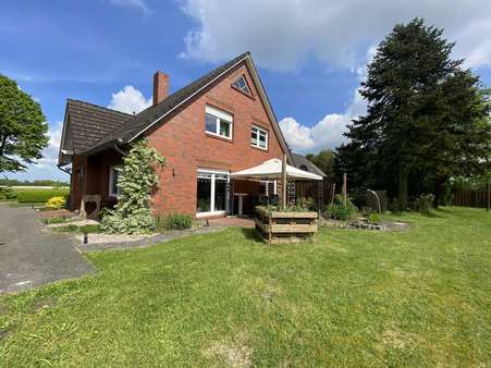 Südansicht Haus 2 - Zweifamilienhaus in 26409 Wittmund mit 241m² kaufen